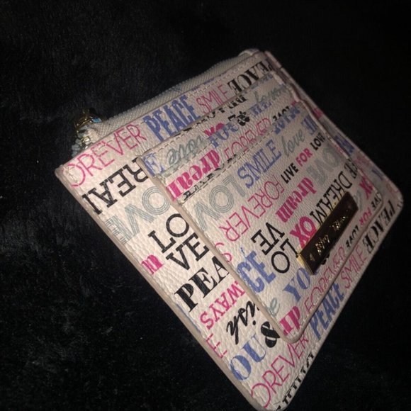 Betsey Johnson Wallet Card Case ID Window & Zip Coin Pouch‎ White Multi Words - Picture 3 of 11